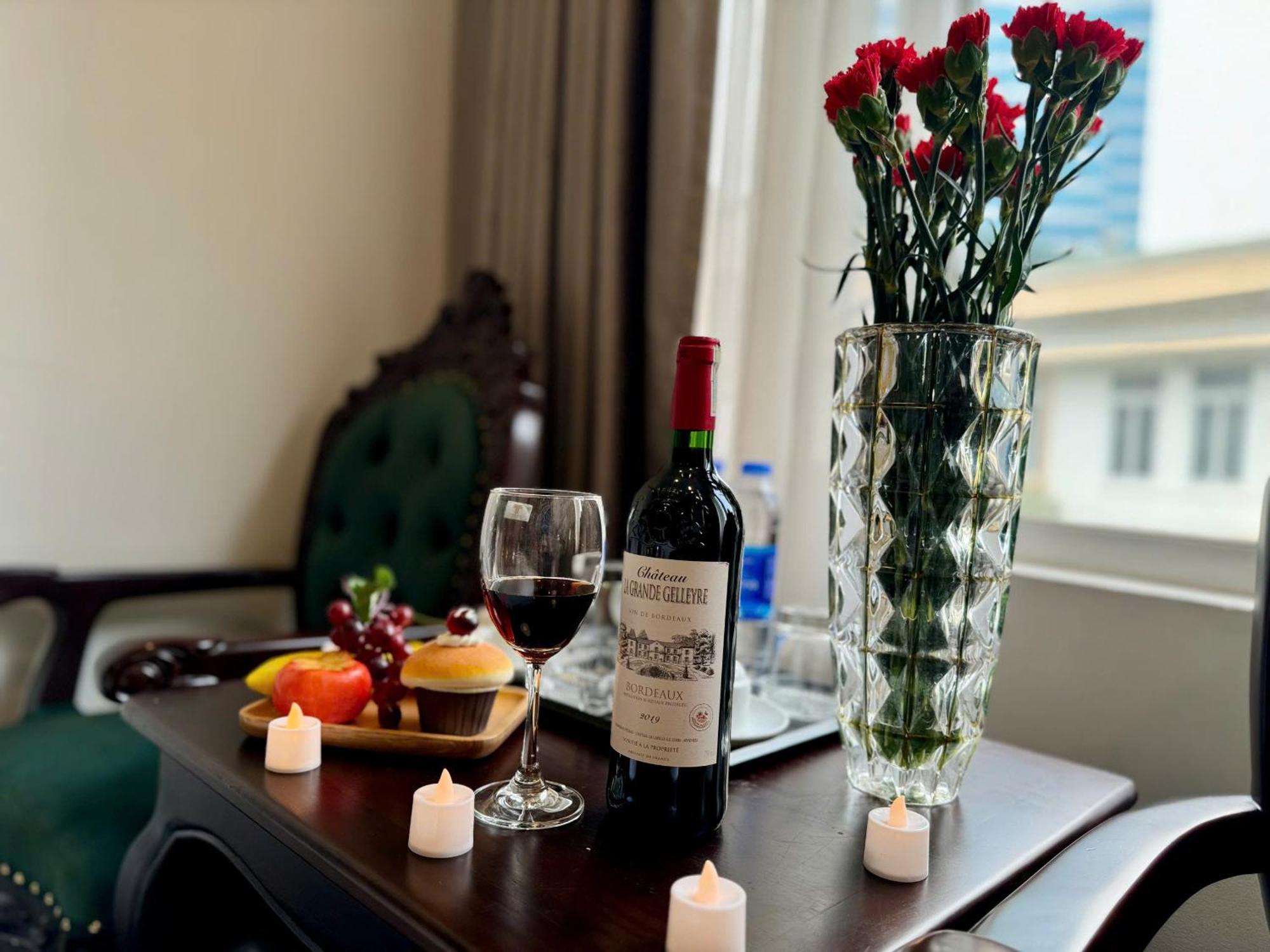 Hoang Gia Hotel Nhan Hoa Hanoi Zewnętrze zdjęcie