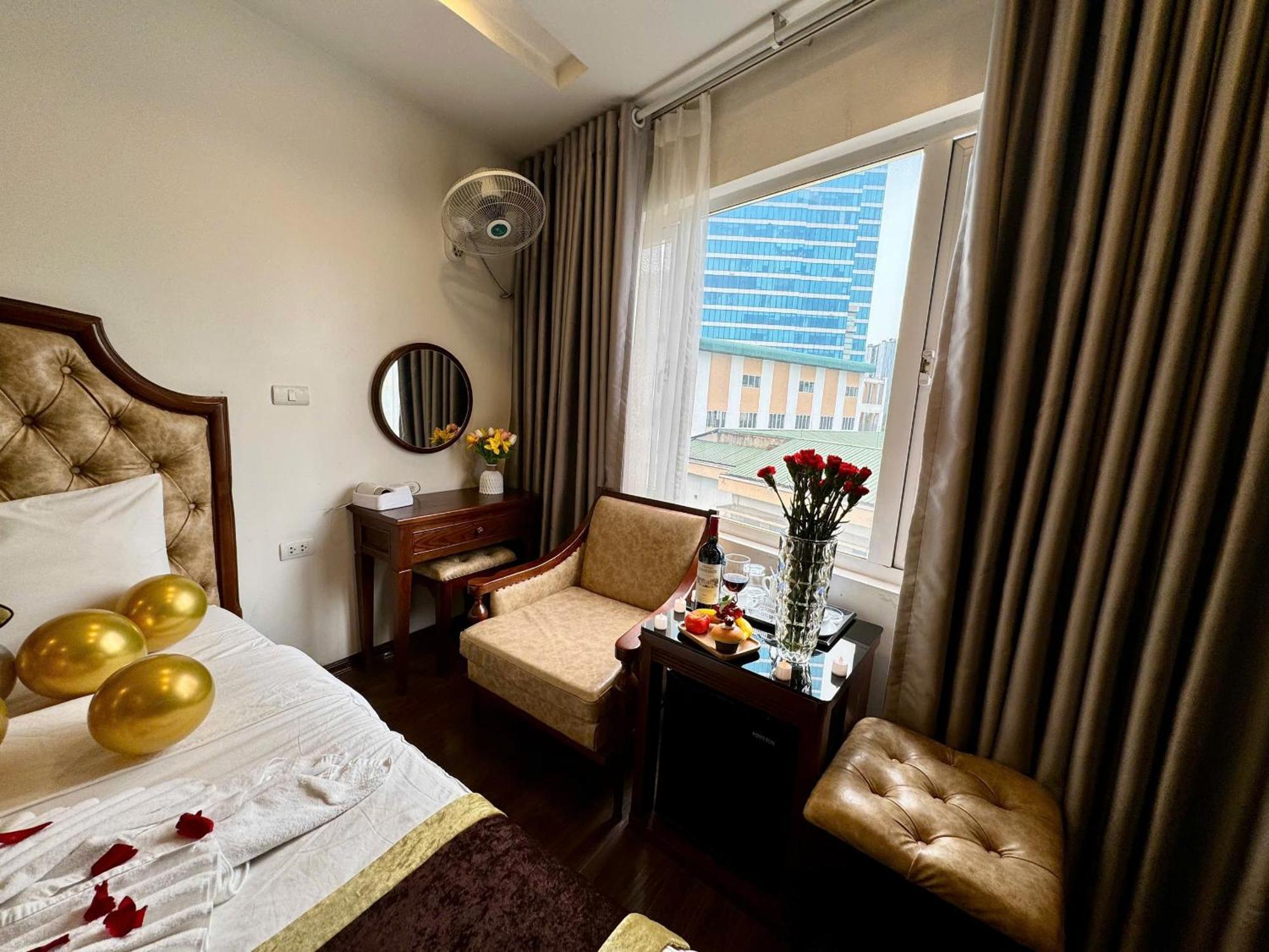 Hoang Gia Hotel Nhan Hoa Hanoi Zewnętrze zdjęcie
